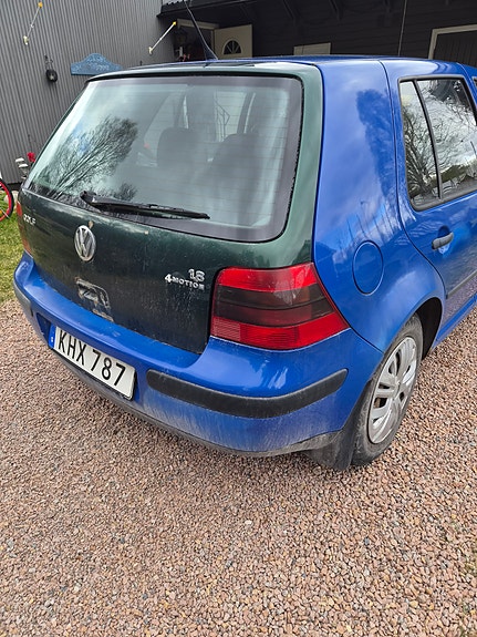 Volkswagen Golf IV 9 of 14