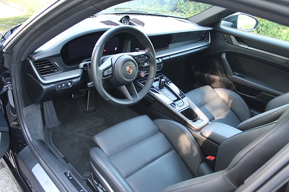 Porsche 911 9 of 20