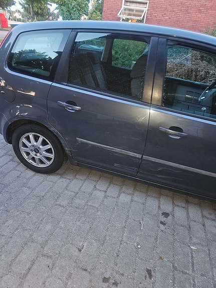 Ford Focus C-MAX 3 of 5