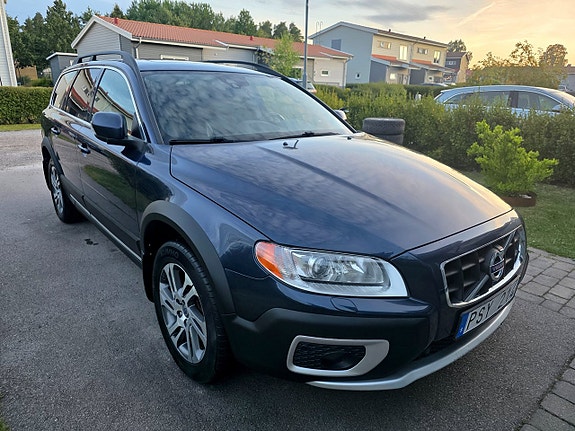 Volvo XC70 6 of 29