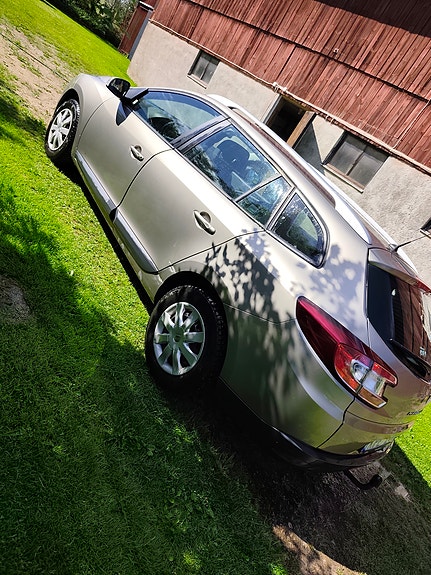 Renault Megane III 2 of 4