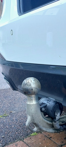 BMW 530e 12 of 12