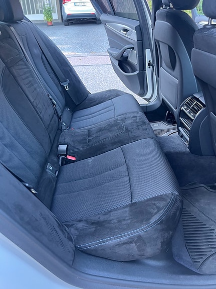 BMW 530e 9 of 12