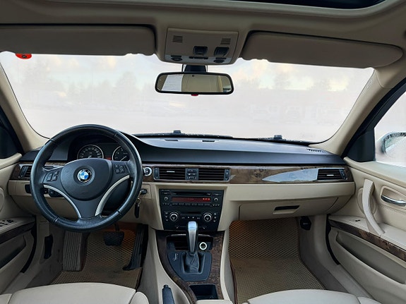 BMW 325i 13 of 16