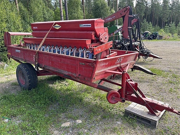 JF AV 40 Gödselvagn 2 of 3