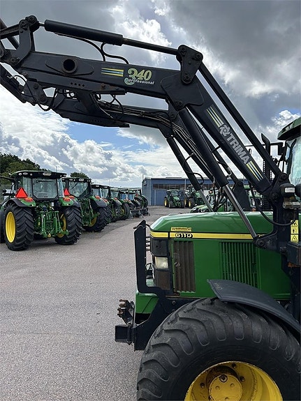 John Deere 6110 TRAKTOR -2001 5 of 8
