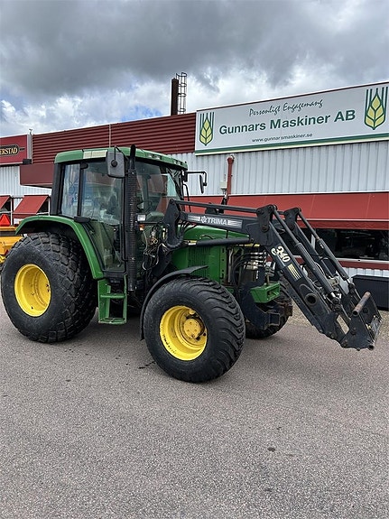 John Deere 6110 TRAKTOR -2001