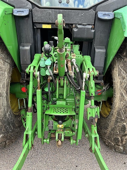 John Deere 6110 TRAKTOR -2001 6 of 8