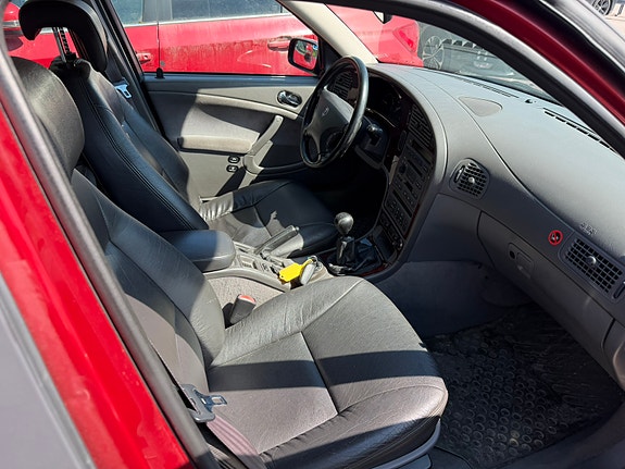 Saab 9-5 14 of 14
