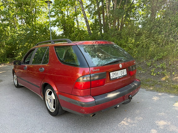 Saab 9-5 4 of 14