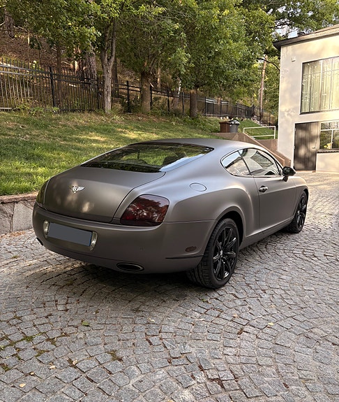 Bentley Continental GT 3 of 8