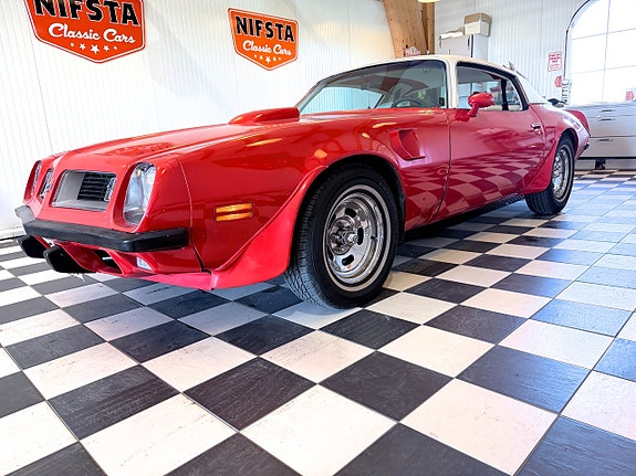 Pontiac Firebird 3 of 30
