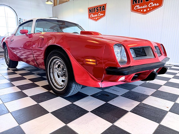 Pontiac Firebird 6 of 30
