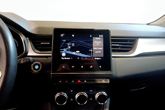 Renault Captur 6 of 9