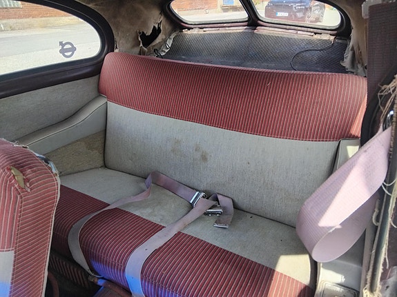 Volvo PV 14 of 16