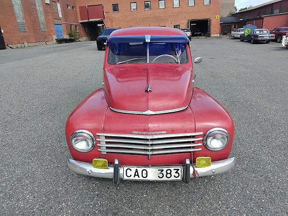 Volvo PV 2 of 16