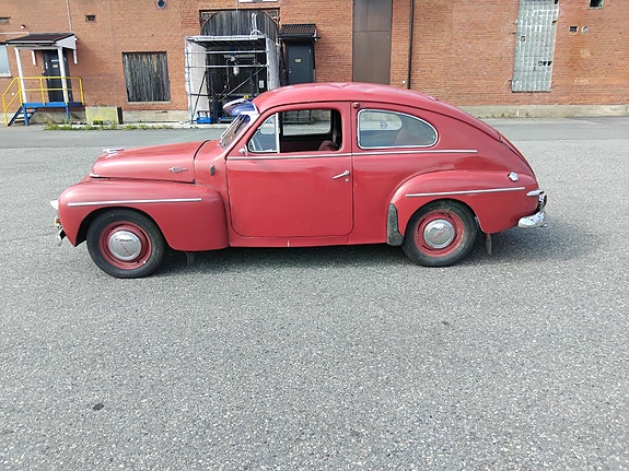 Volvo PV 4 of 16