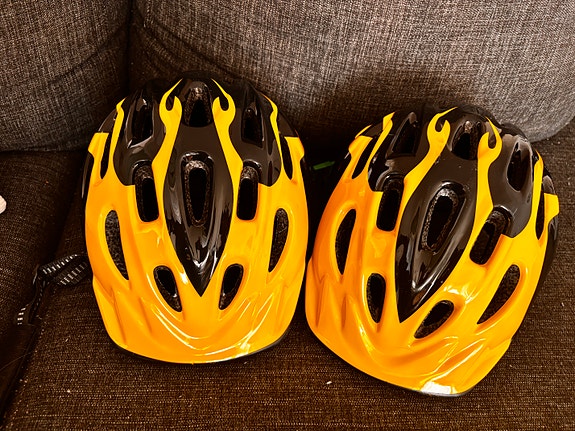 Product image 1 of 4