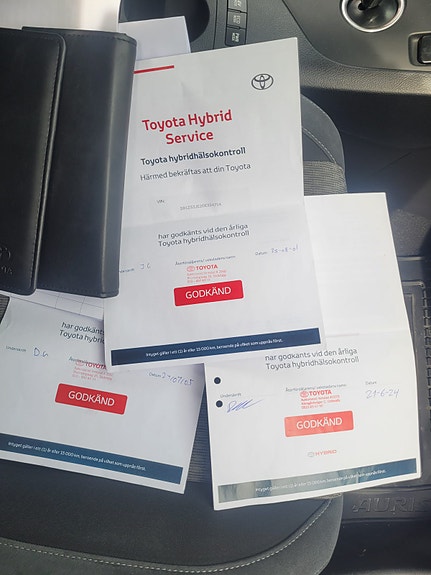 Toyota Auris 8 of 10