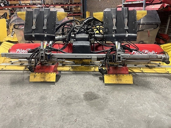 PistenBully 600 Polar Pistmaskin / Pistmaskiner 11 of 19