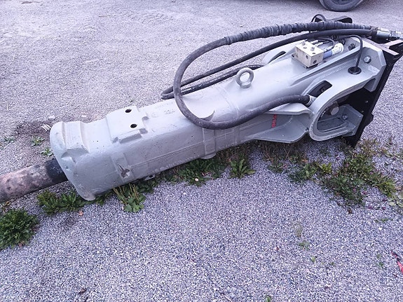 Montabert V2500 hydraulhammare 2 of 5