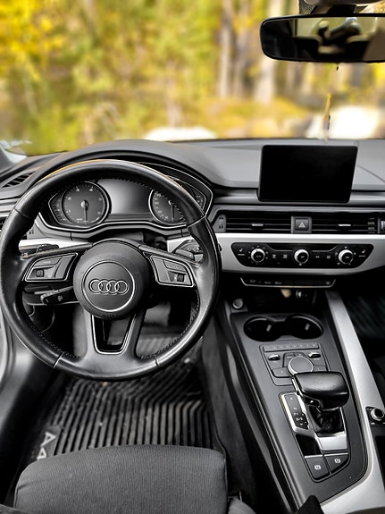 Audi A4 4 of 4