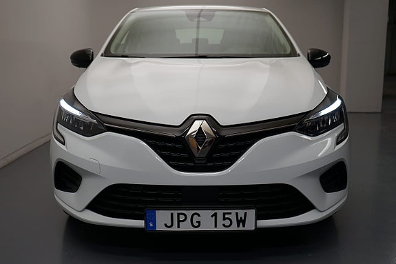 Renault Clio 14 of 15