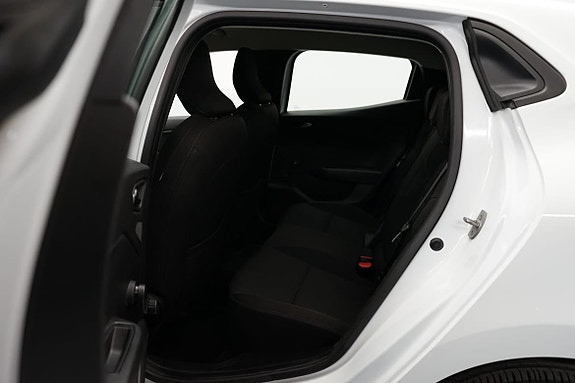 Renault Clio 7 of 15