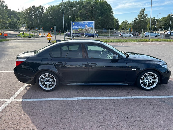 BMW 525i 5 of 10