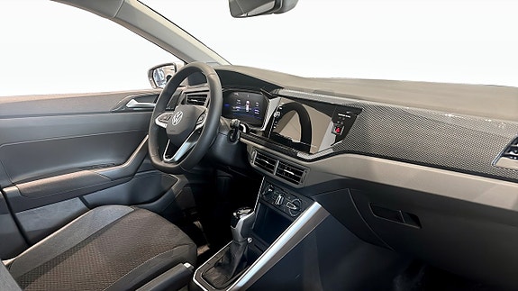 Volkswagen Polo 11 of 13