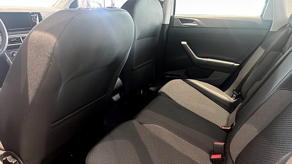Volkswagen Polo 12 of 13