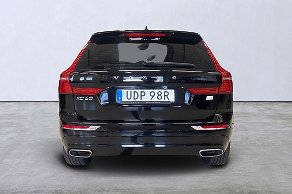 Volvo XC60 5 of 23