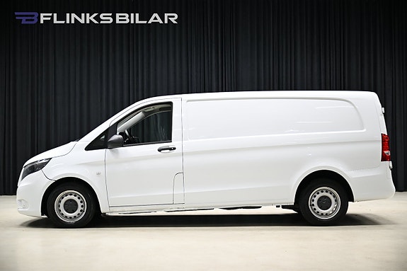 Mercedes-Benz Vito 110 2 of 28