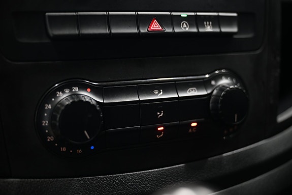 Mercedes-Benz Vito 110 18 of 28