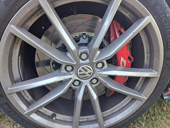Volkswagen Golf VII 6 of 8
