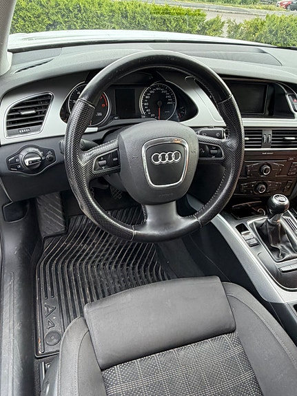 Audi A4 3 of 3