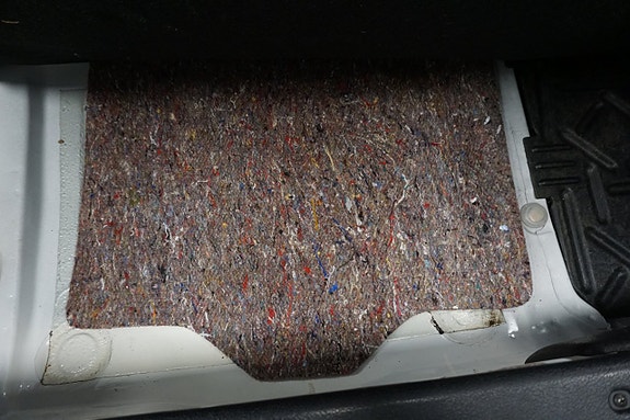 Volvo 244 16 of 24