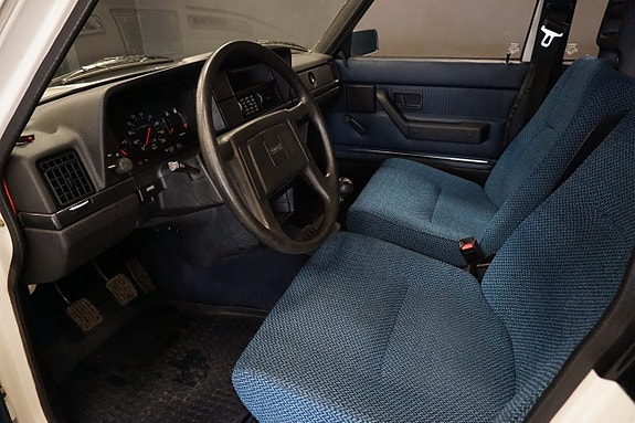 Volvo 244 5 of 24
