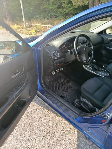 Mazda 6 9 of 13