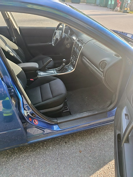 Mazda 6 7 of 13