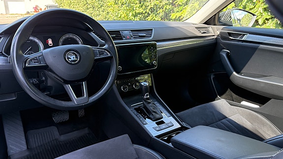 Skoda Superb 7 of 8