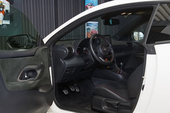 Toyota GR Yaris 13 of 24