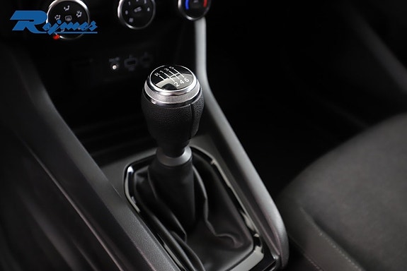 Renault Clio 24 of 25