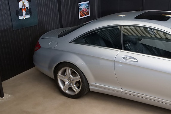Mercedes-Benz CL600 5 of 22
