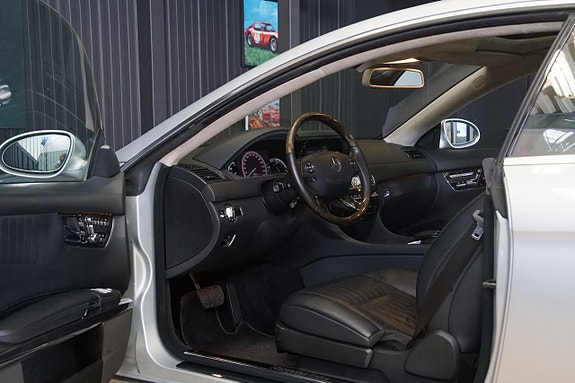Mercedes-Benz CL600 10 of 22