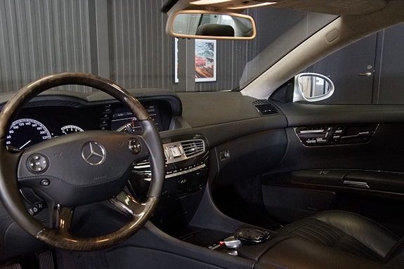 Mercedes-Benz CL600 14 of 22