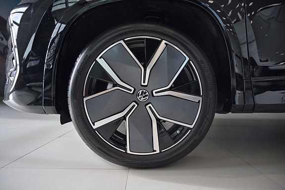 Volkswagen Tayron 11 of 26