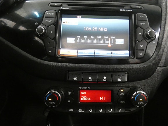 Kia Ceed 10 of 18