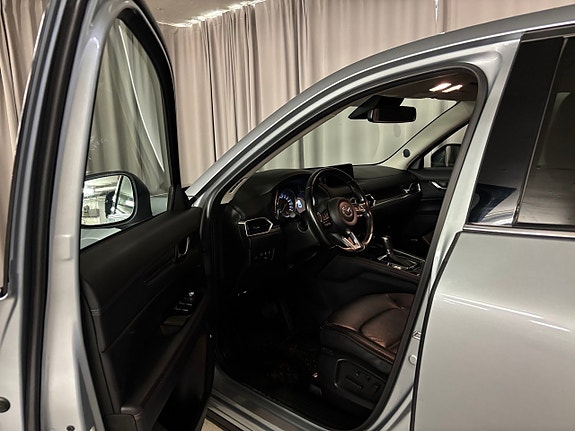 Mazda CX-5 10 of 21