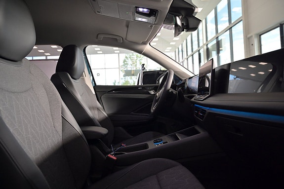 Volkswagen Tiguan 22 of 26